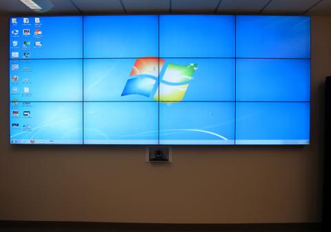 Video Wall 4x3 (12 Pantallas)