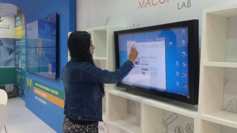 PANTALLA TOUCH SCREEN 42” 