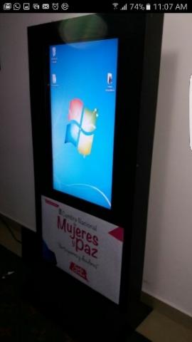 TOTEM TOUCH SCREEN  46”